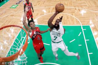 国足vs印尼，最强首发11人浮现：武磊回归，连线塞鸟，韩佳奇亮相.