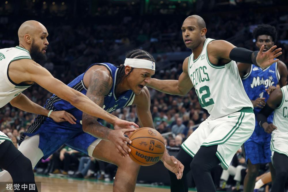 他们以防守 他们以防守